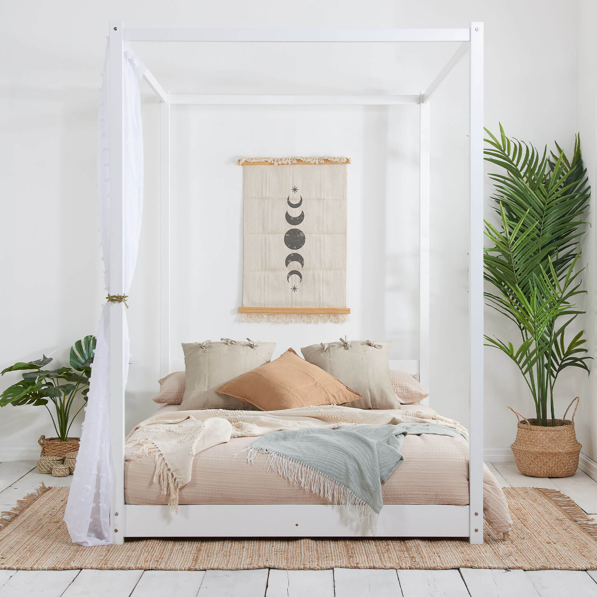 Darwin Four Poster Bed White - Image 2