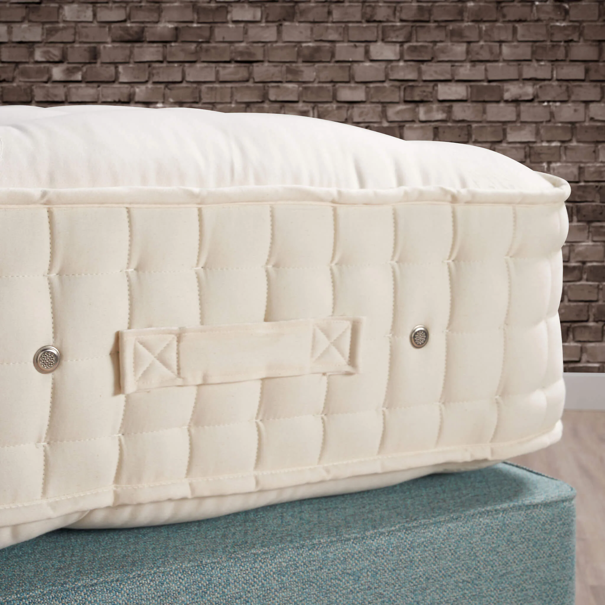 Hypnos Wool Origins 6 Mattress - Clearance - Image 5