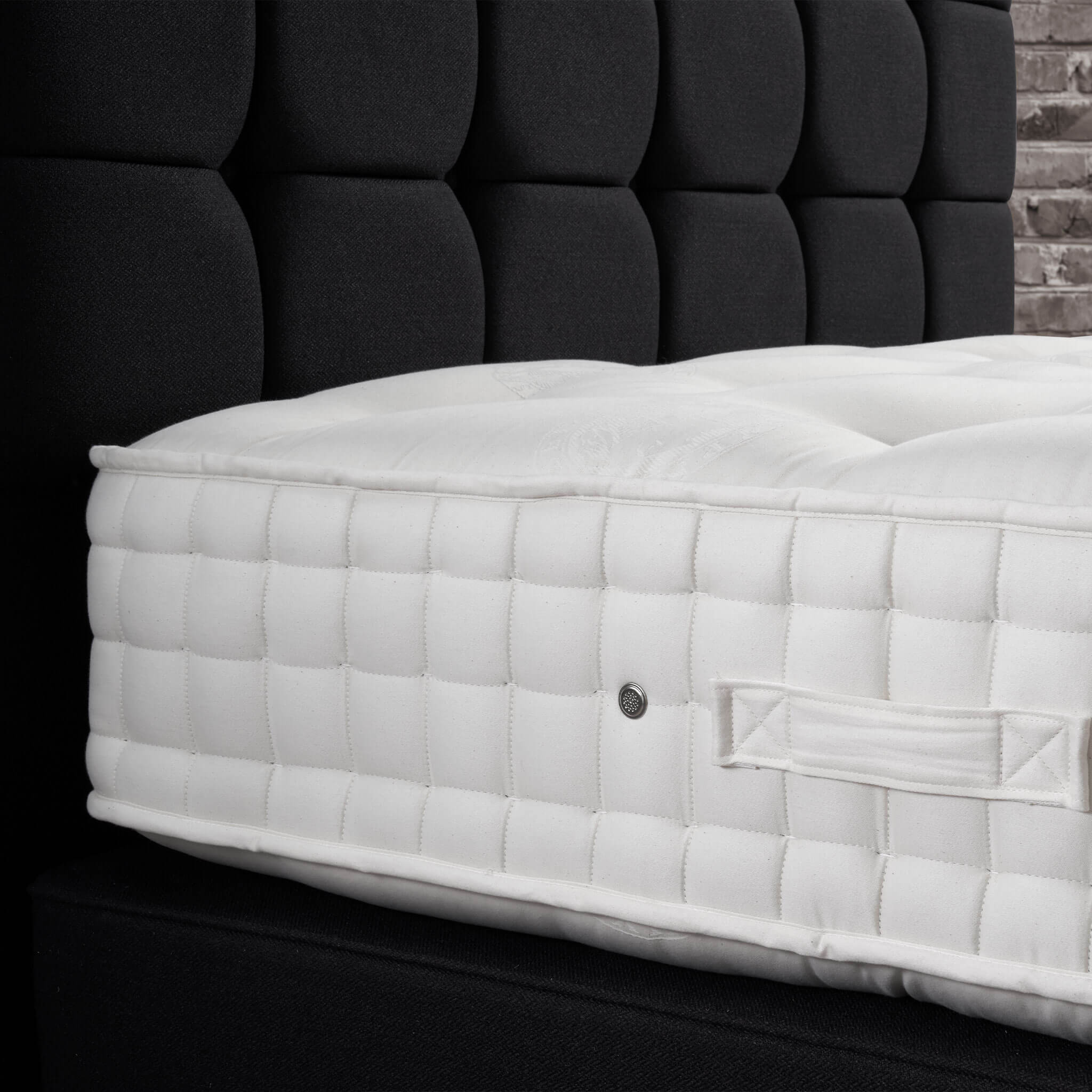 Hypnos Wool Origins 8 Mattress - Clearance - Image 5