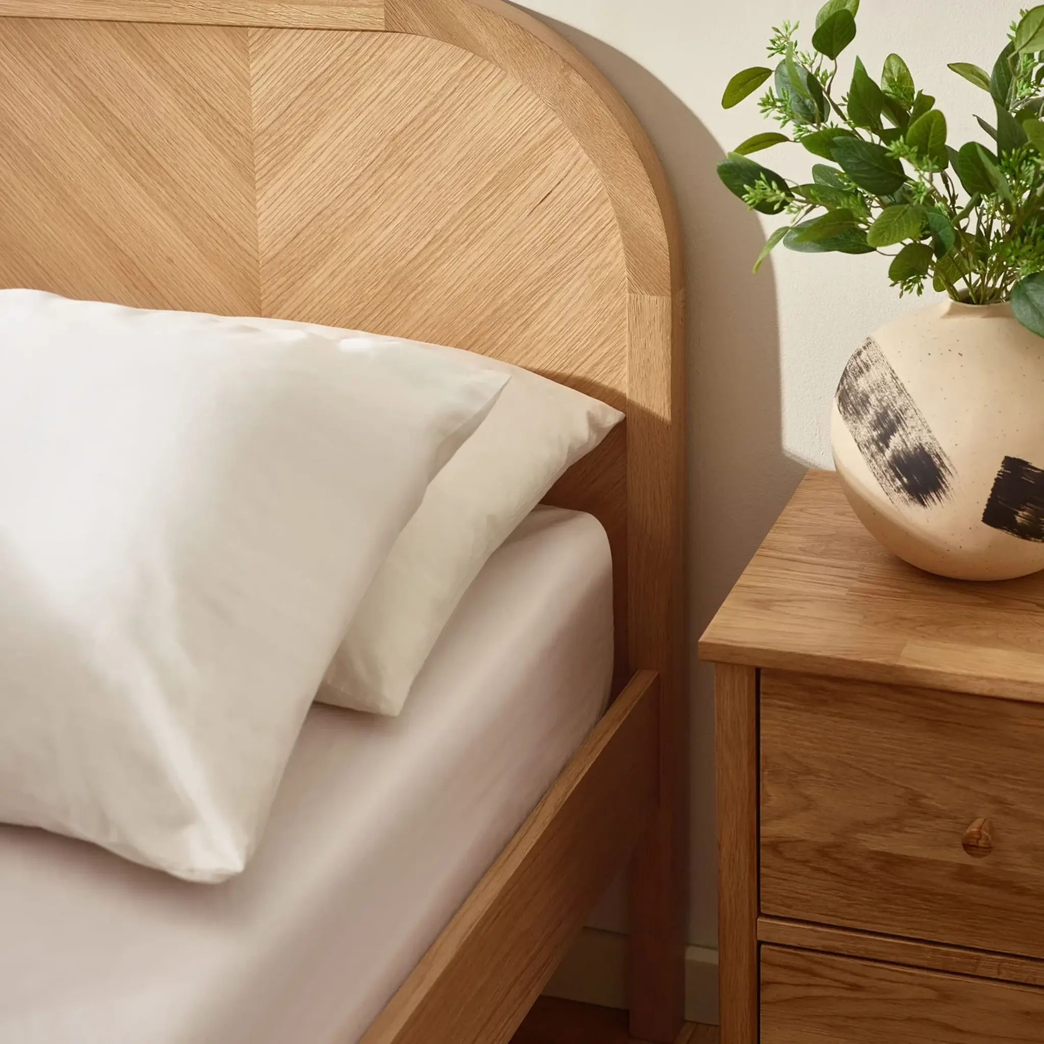 Milo Chevron Bed - Image 2