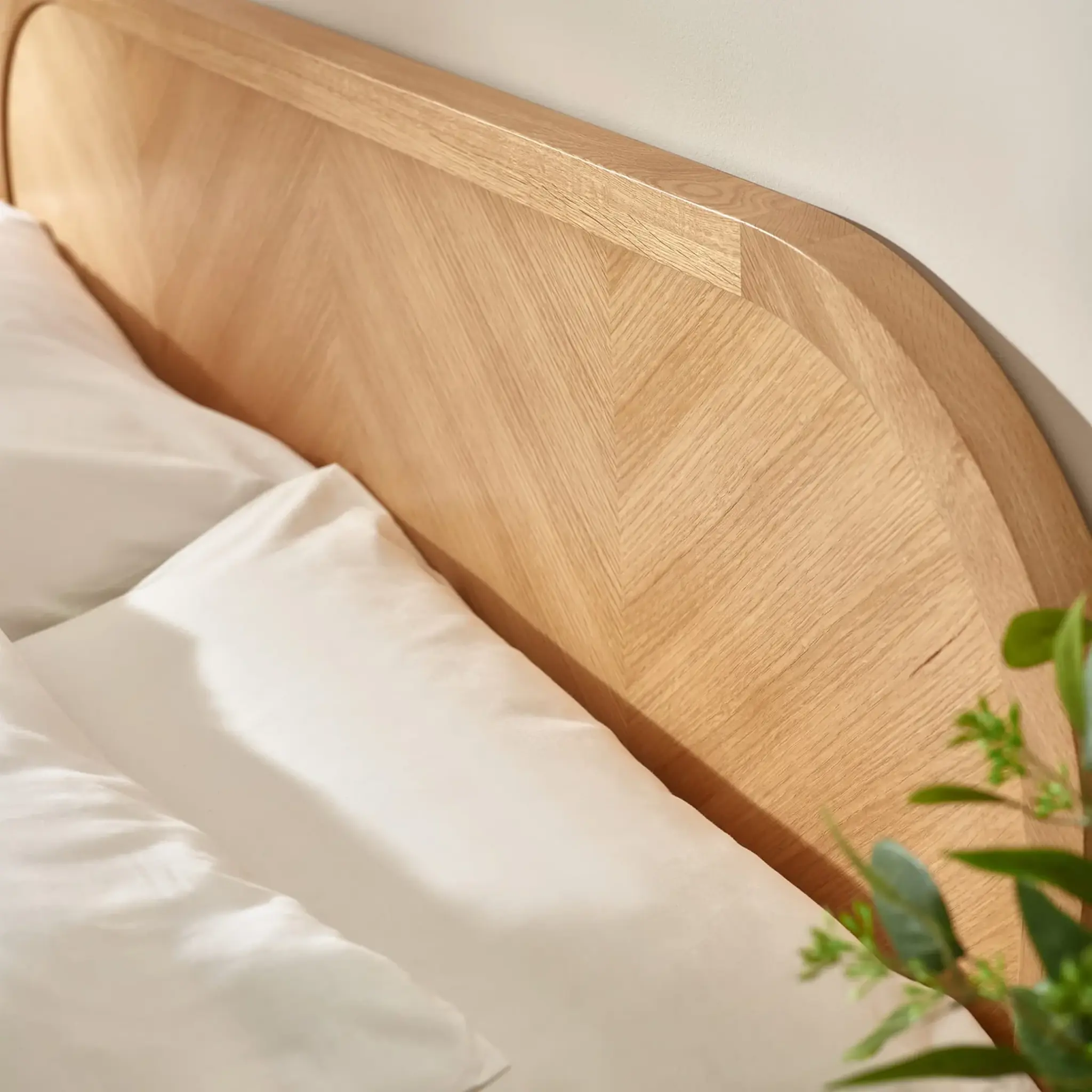 Milo Chevron Bed - Image 3