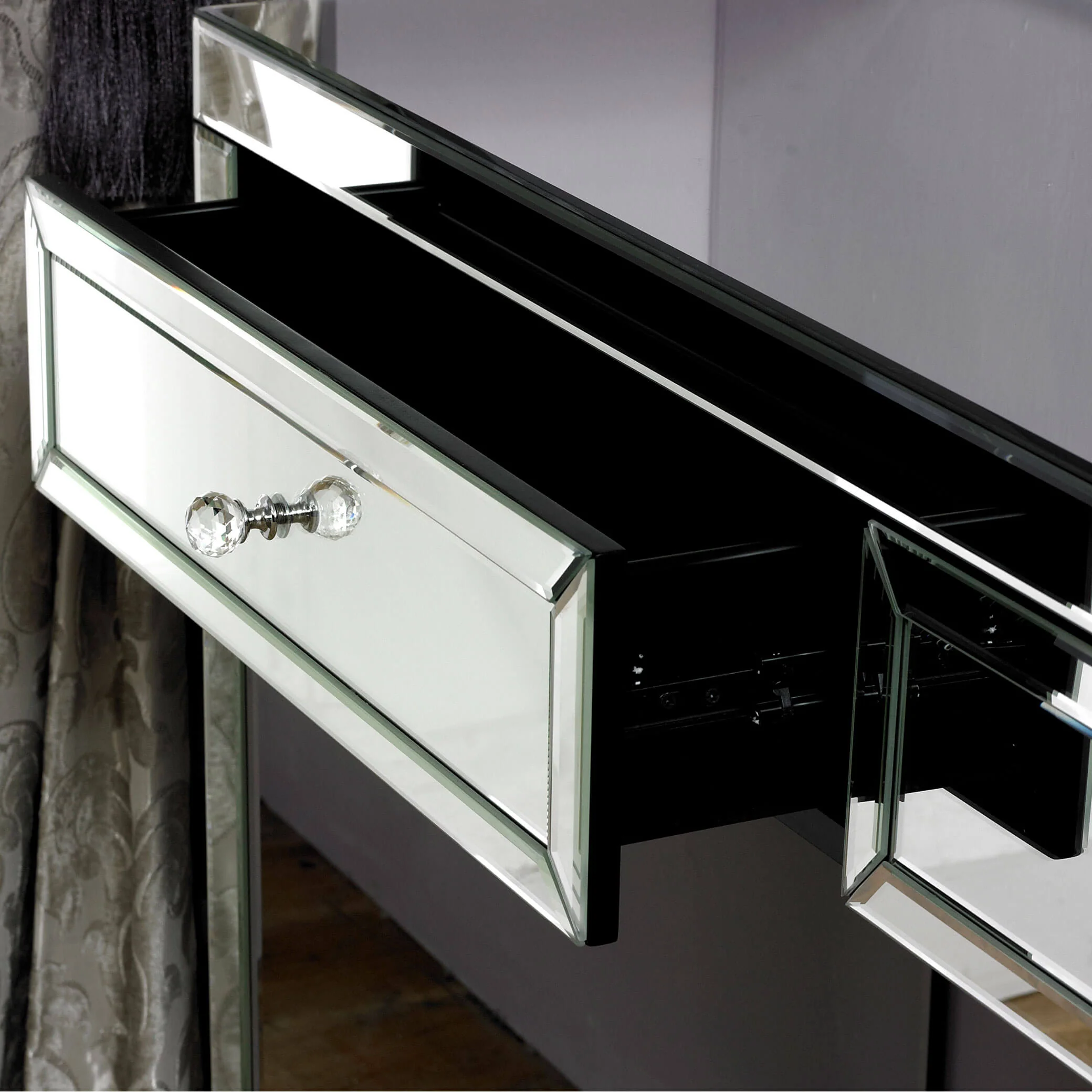 Valencia Mirrored 2 Drawer Sideboard - Image 3