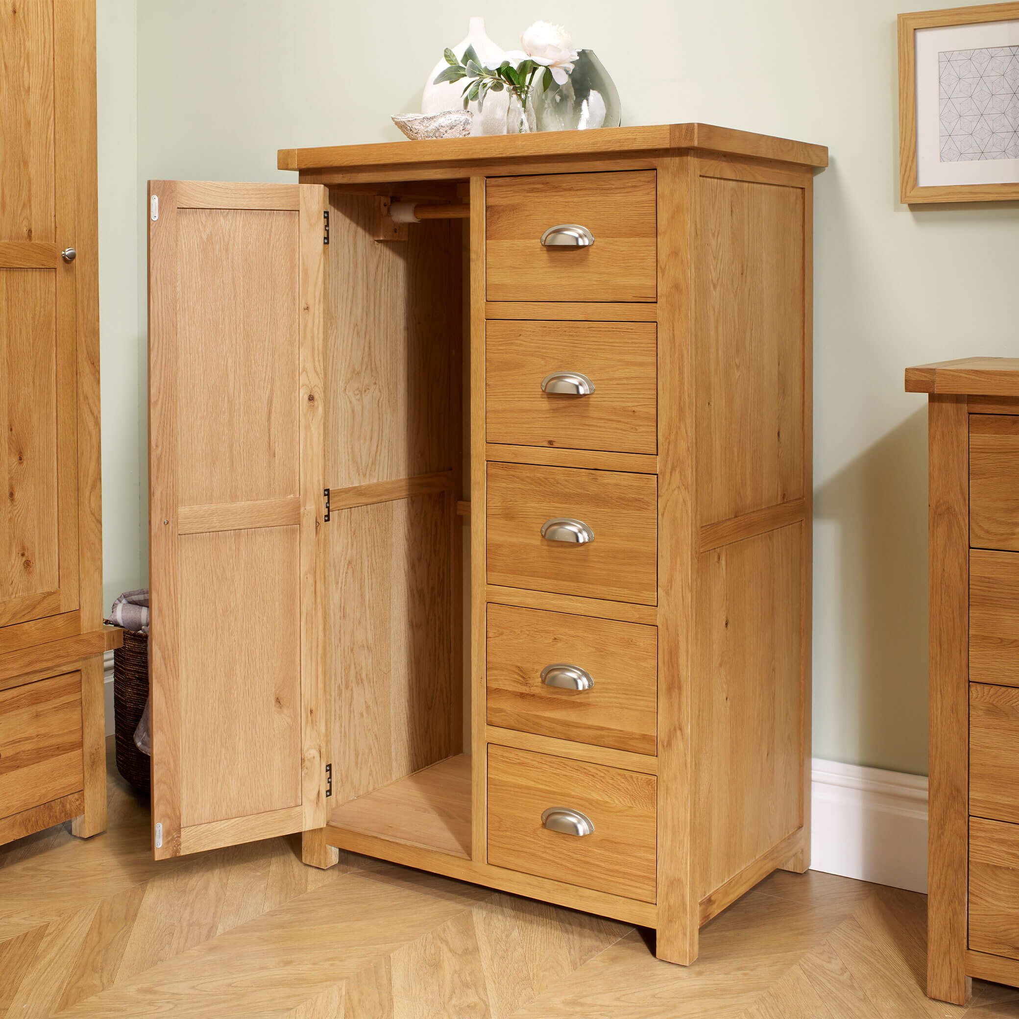 Woburn Oak 1 Door 5 Drawer Wardrobe - Image 2