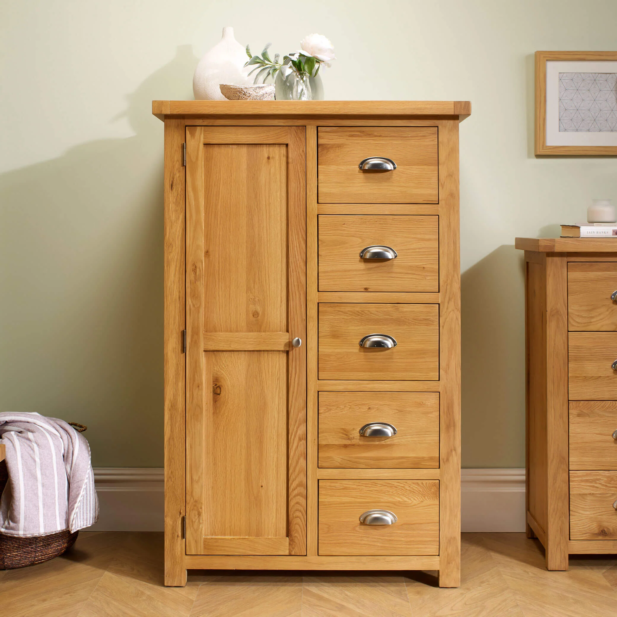 Woburn Oak 1 Door 5 Drawer Wardrobe - Image 3