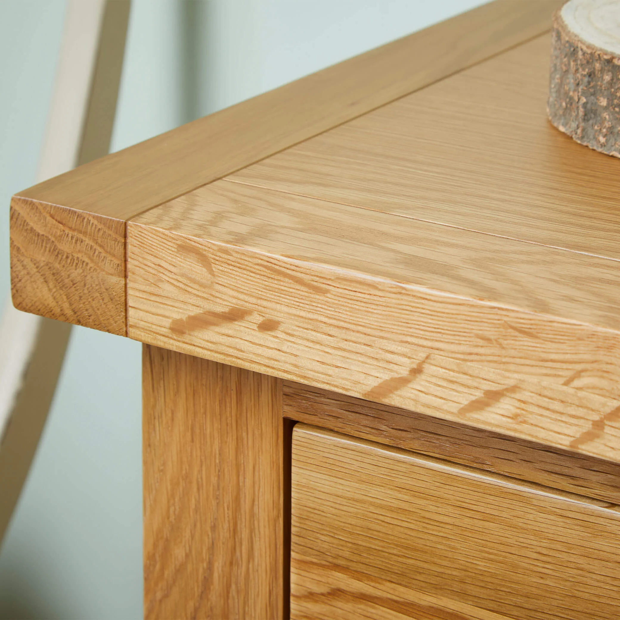 Woburn Oak 3 Drawer Bedside - Image 3